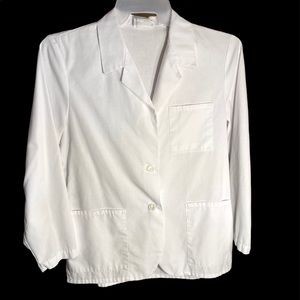 White lab coat blazer Preowned well loved